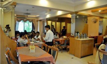 Hotel Deccan Park プネ エクステリア 写真